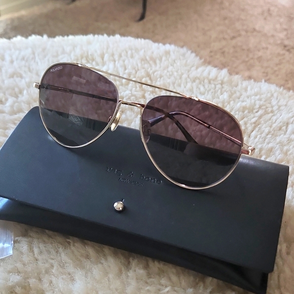 Gorgeous NWT Rag & Bone Aviator Sunglasses with Gradient Lens - Picture 9 of 14